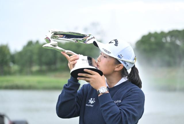 开云官网-从最佳业余到“中国首冠” 殷若宁：想开了，于是赢了