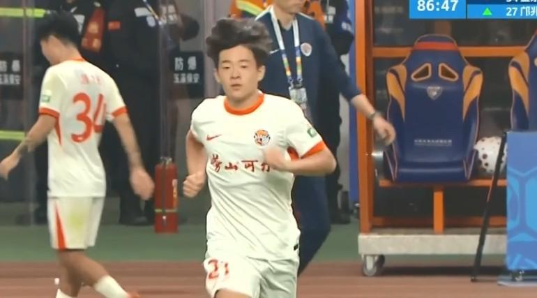 开云官网-记者：邝兆镭和刘致成将在中超第2轮比赛结束后去U17国足报到